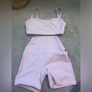 set active set in light pink!